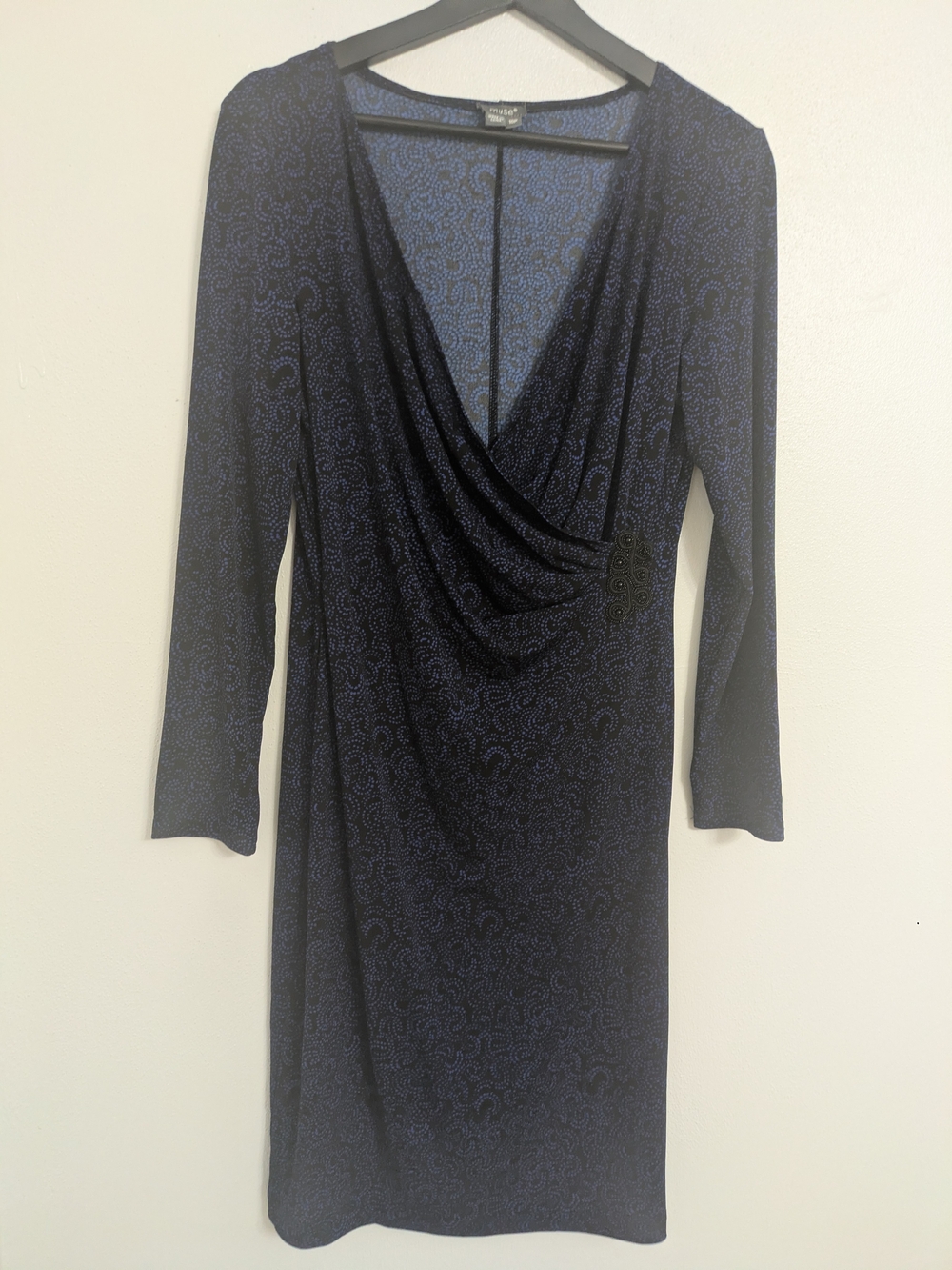 Muse Navy and Black Draped V-Neck Long Sleeve Dress